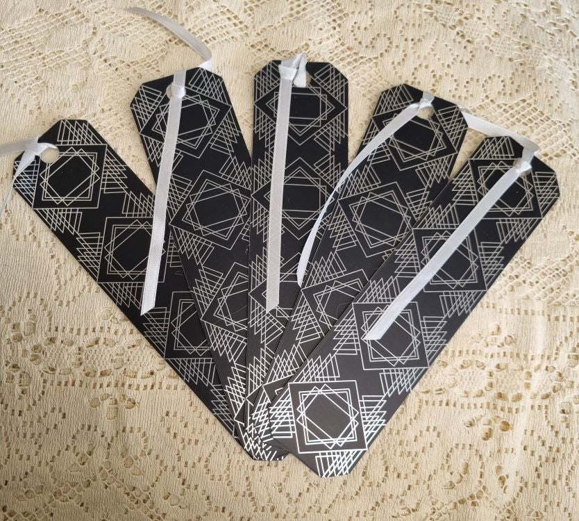 5 copies of a bookmark of the Art Deco design Silver Frame