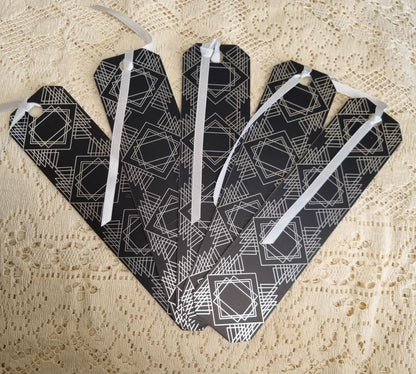 5 copies of a bookmark of the Art Deco design Silver Frame