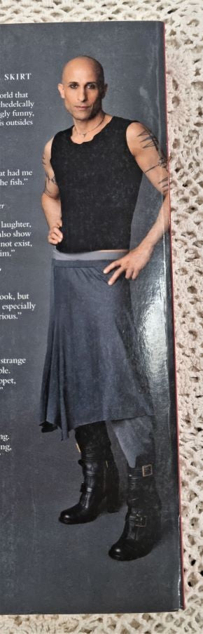 back cover of The Man in Gray Flannel Skirt by Jon-Jon Goulian