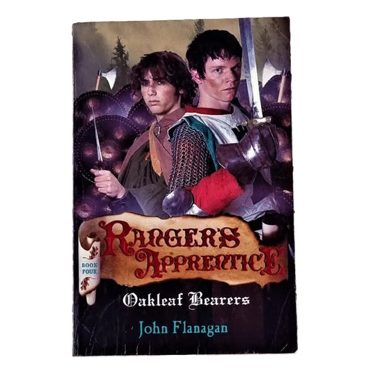 Front cover of Ranger's Apprentice: Oakleaf Bearers by John Flanagan
